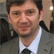 Si impartiscono lezioni di Diritto per studenti di scuole superiori o universitari